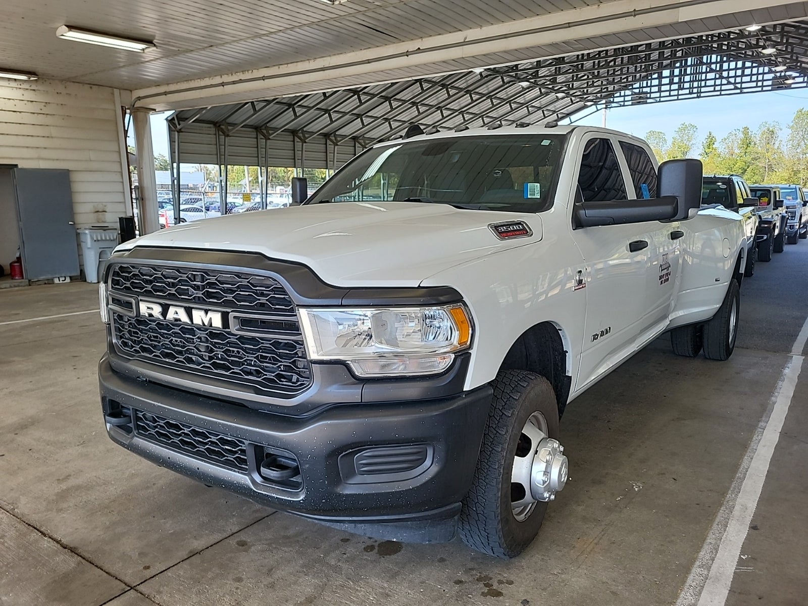 2022 Ram 3500 Tradesman 4x4 Crew Cab 8' Box