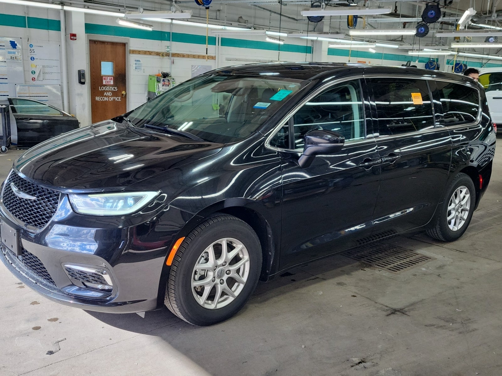 2023 Chrysler Pacifica Touring L
