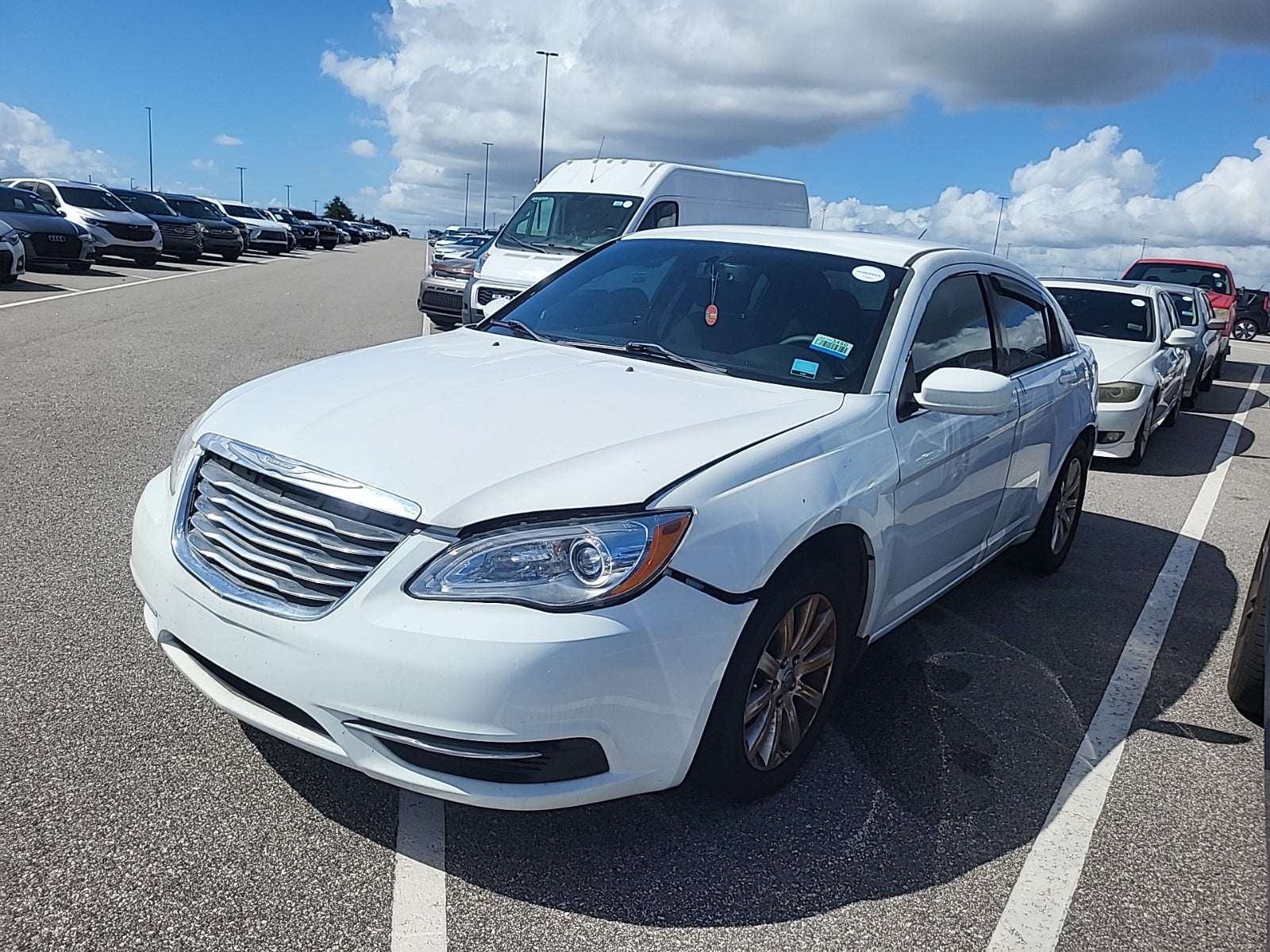2013 Chrysler 200 Touring
