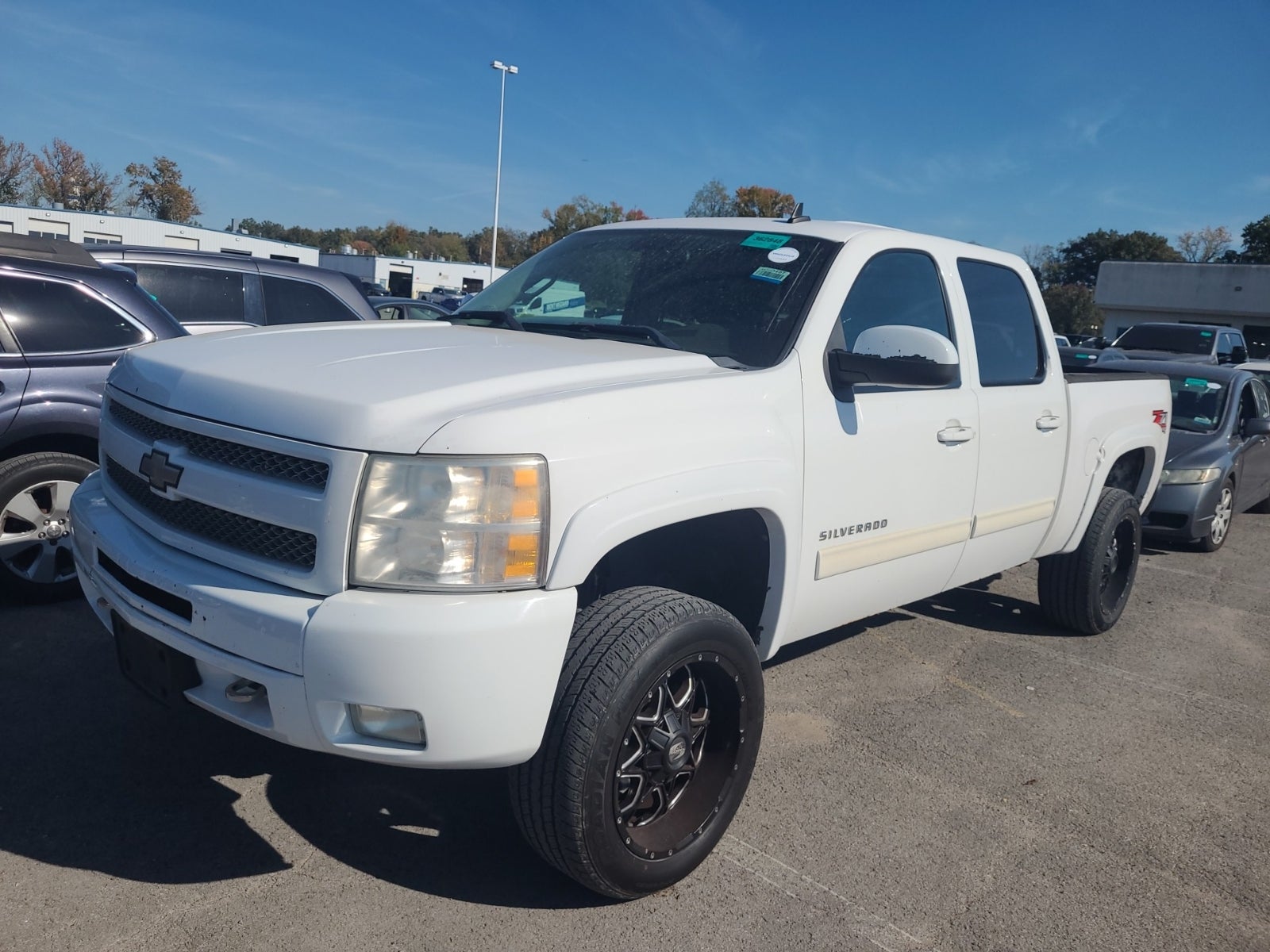 2010 Chevrolet Silverado 1500 4WD Crew Cab 143.5" LT