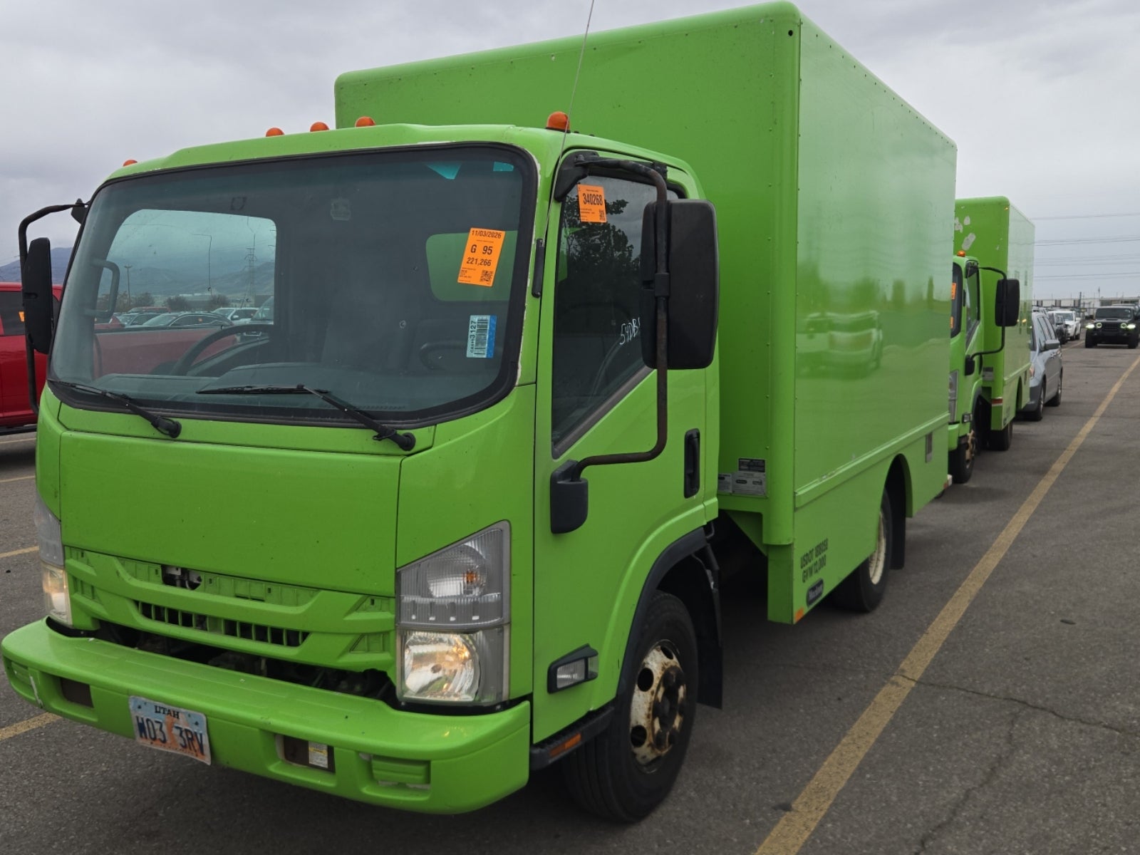 2016 Isuzu NPR Gas Reg Base