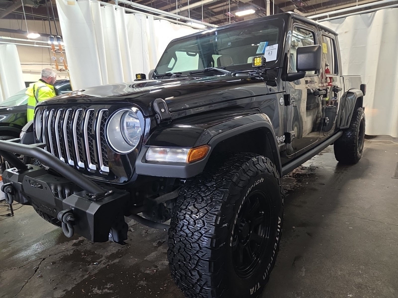 2020 Jeep Gladiator Overland 4x4