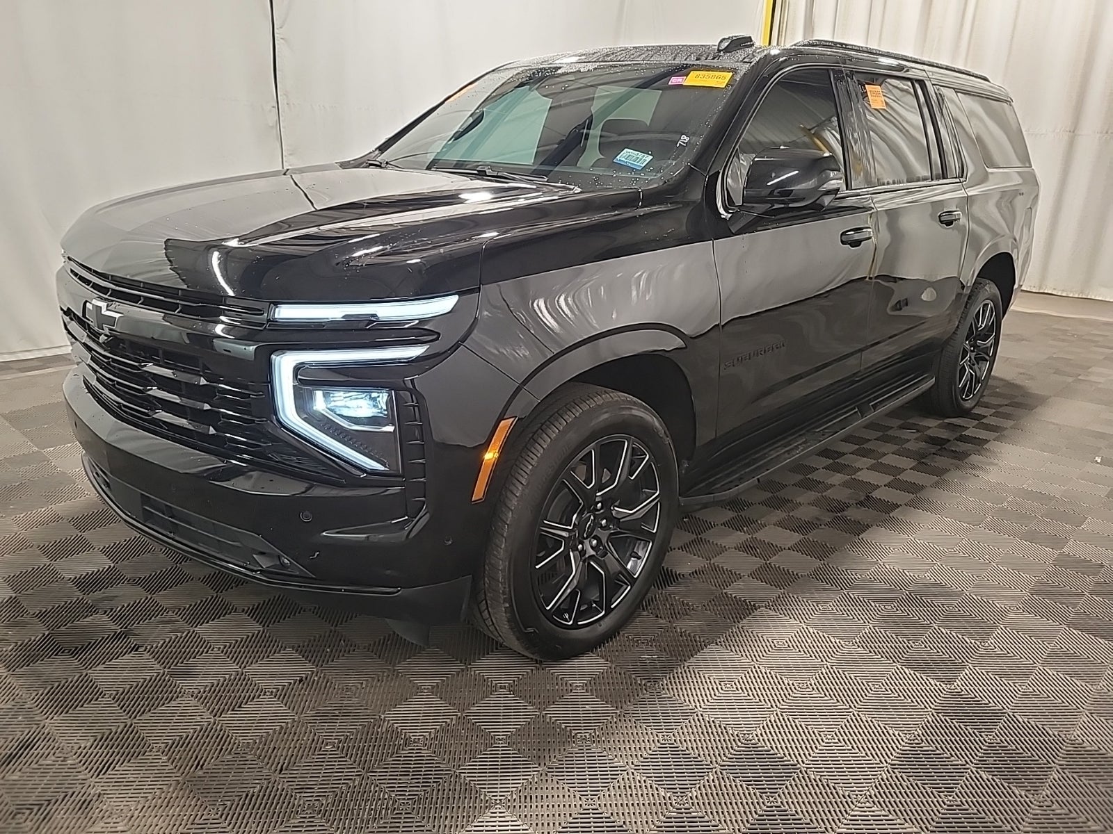 2025 Chevrolet Suburban RST