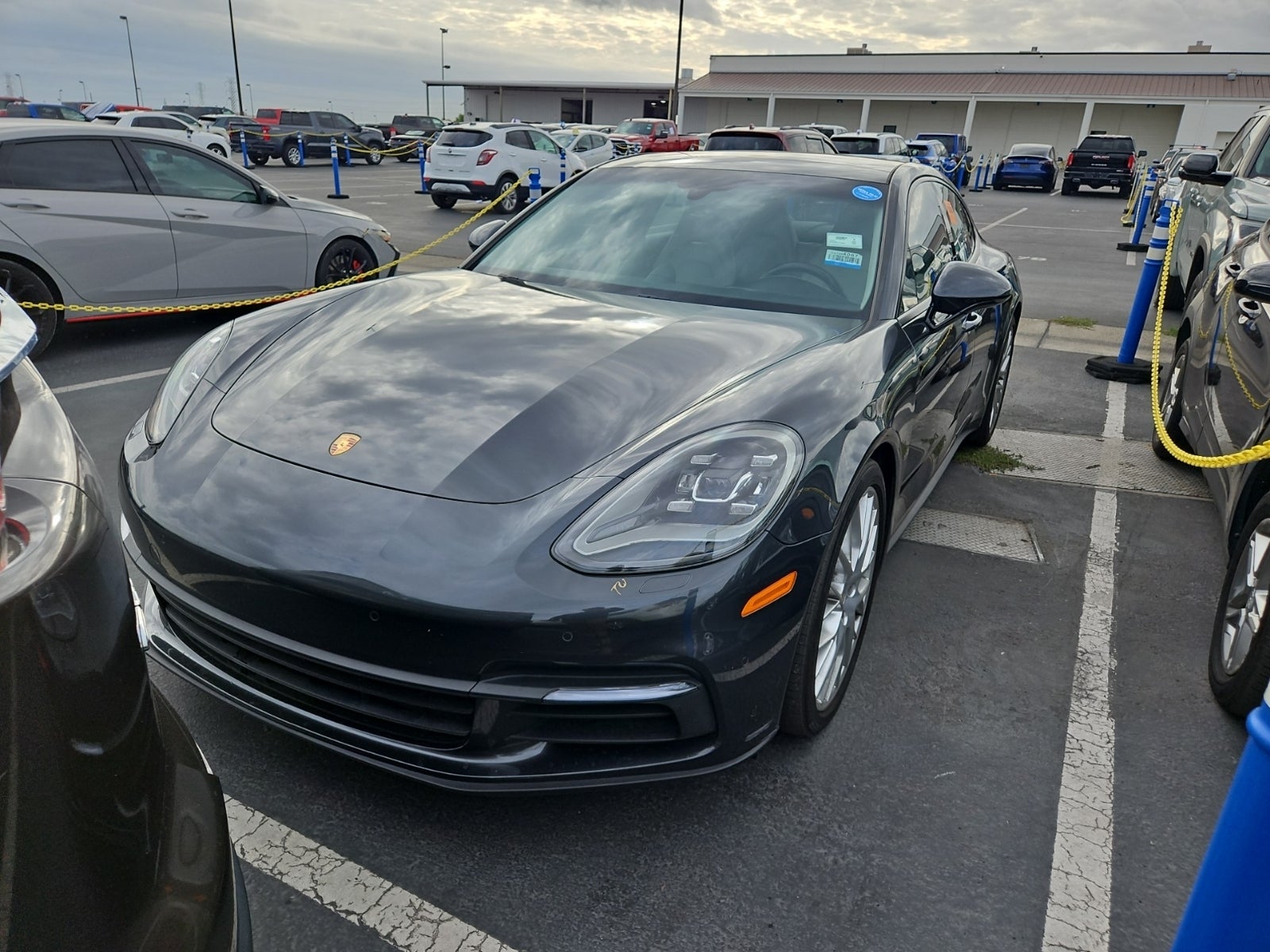 2018 Porsche Panamera 4