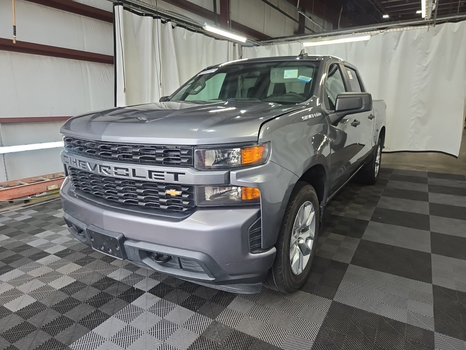 2021 Chevrolet Silverado 1500 2WD Crew Cab 147" Custom