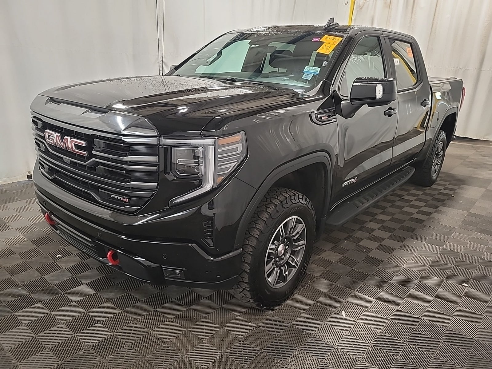 2024 GMC Sierra 1500 4WD Crew Cab 147" AT4