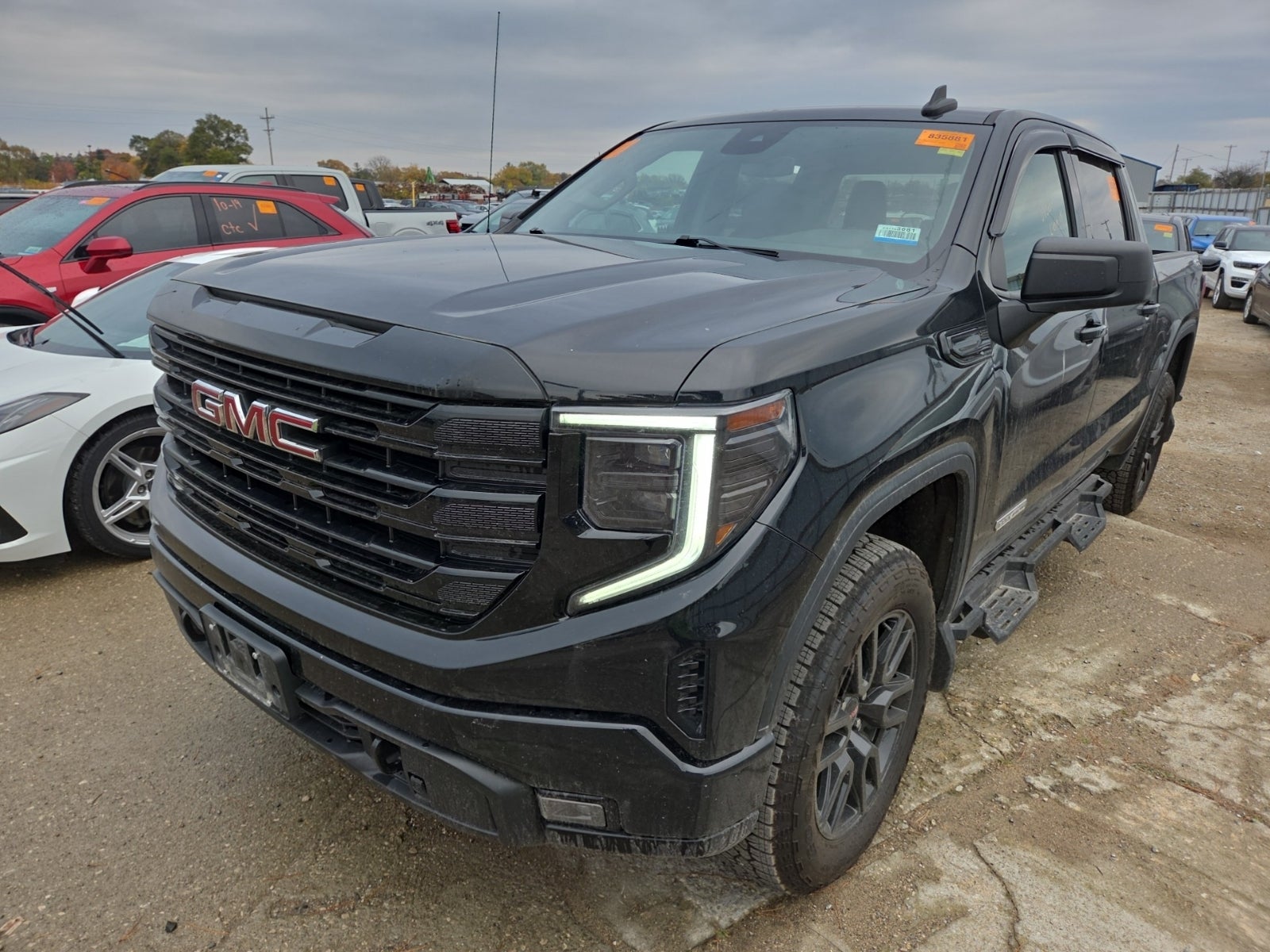 2023 GMC Sierra 1500 4WD Crew Cab 147" Elevation