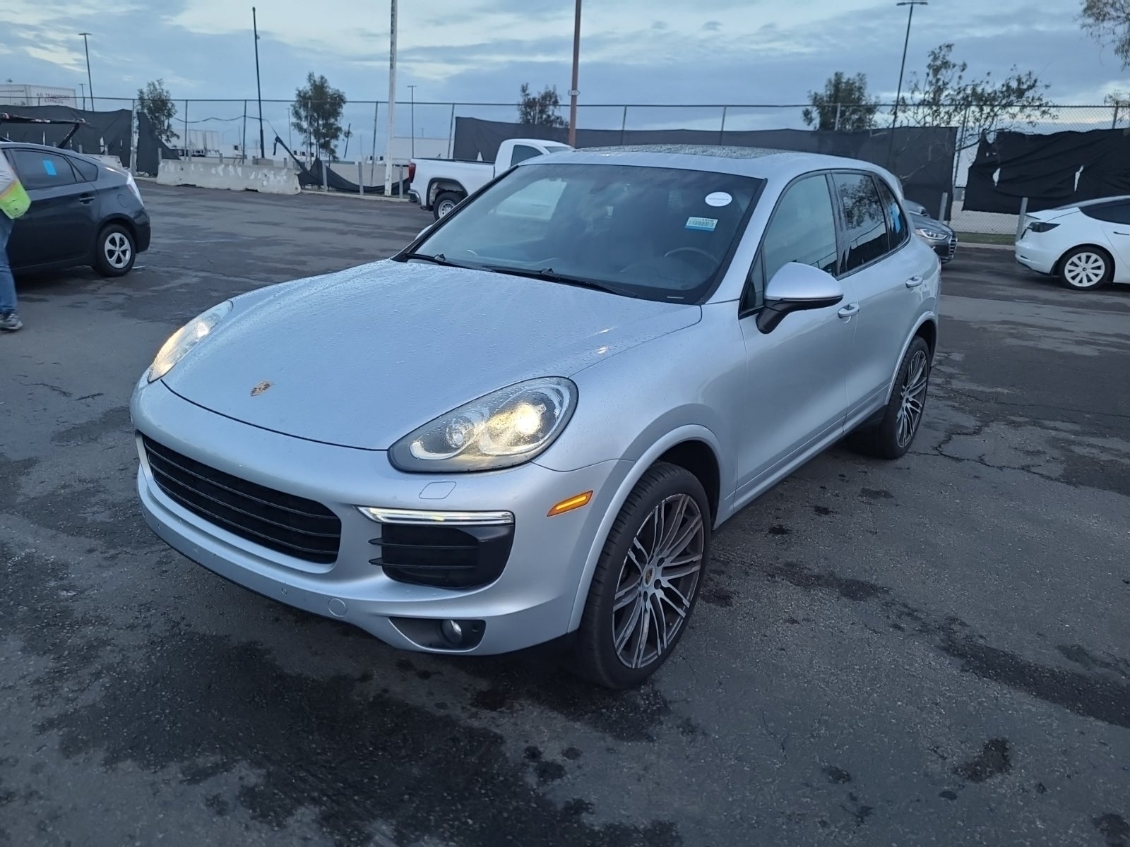 2017 Porsche Cayenne Platinum Edition