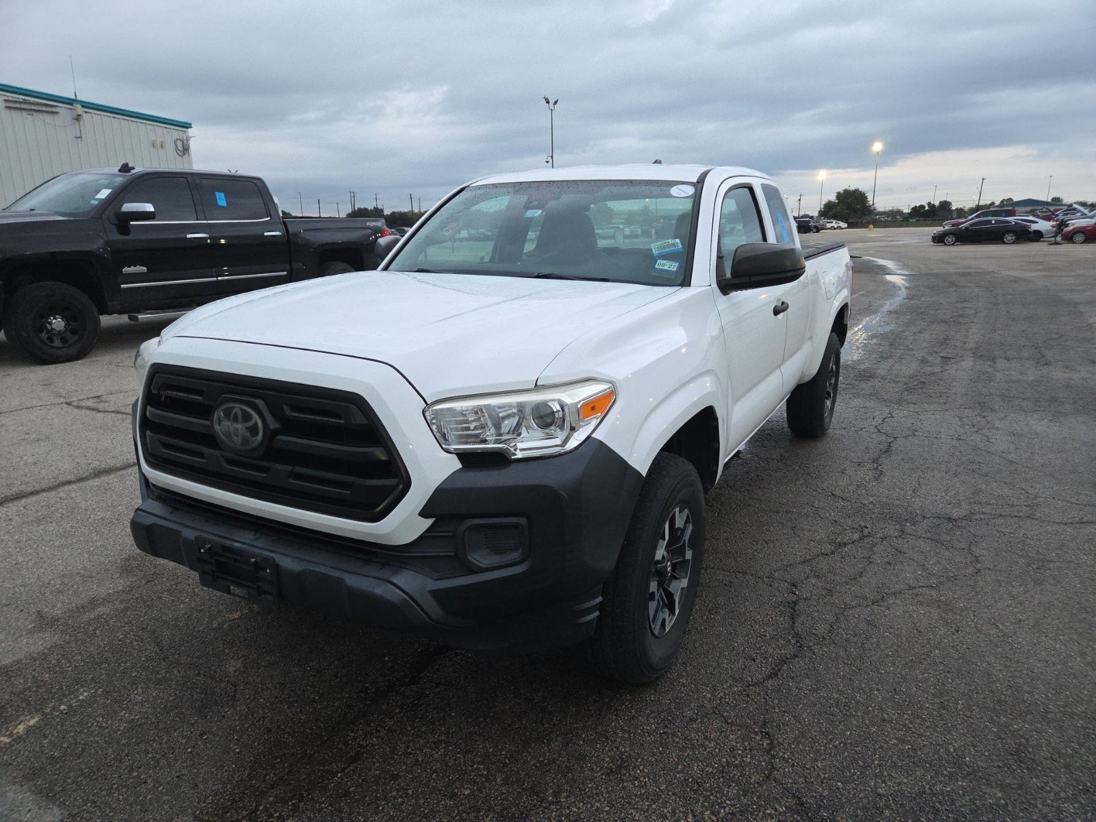 2018 Toyota Tacoma SR Access Cab 6' Bed I4 4x2 At
