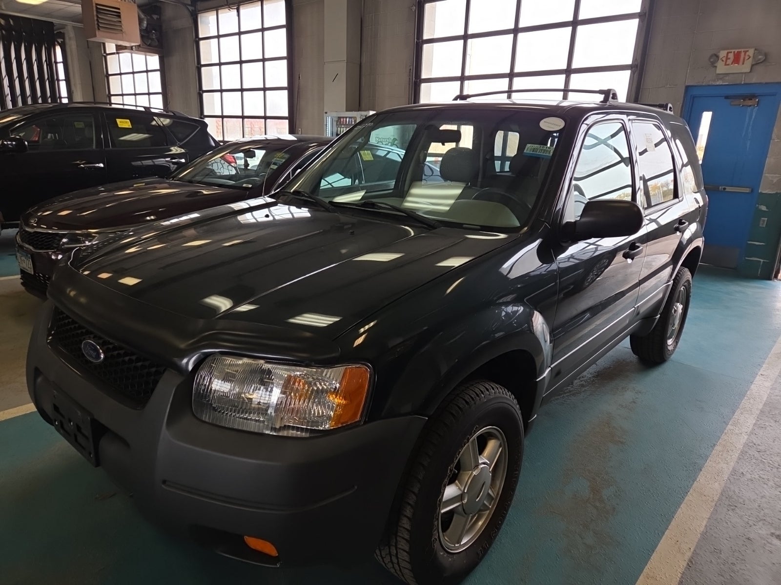 2003 Ford Escape XLS Popular