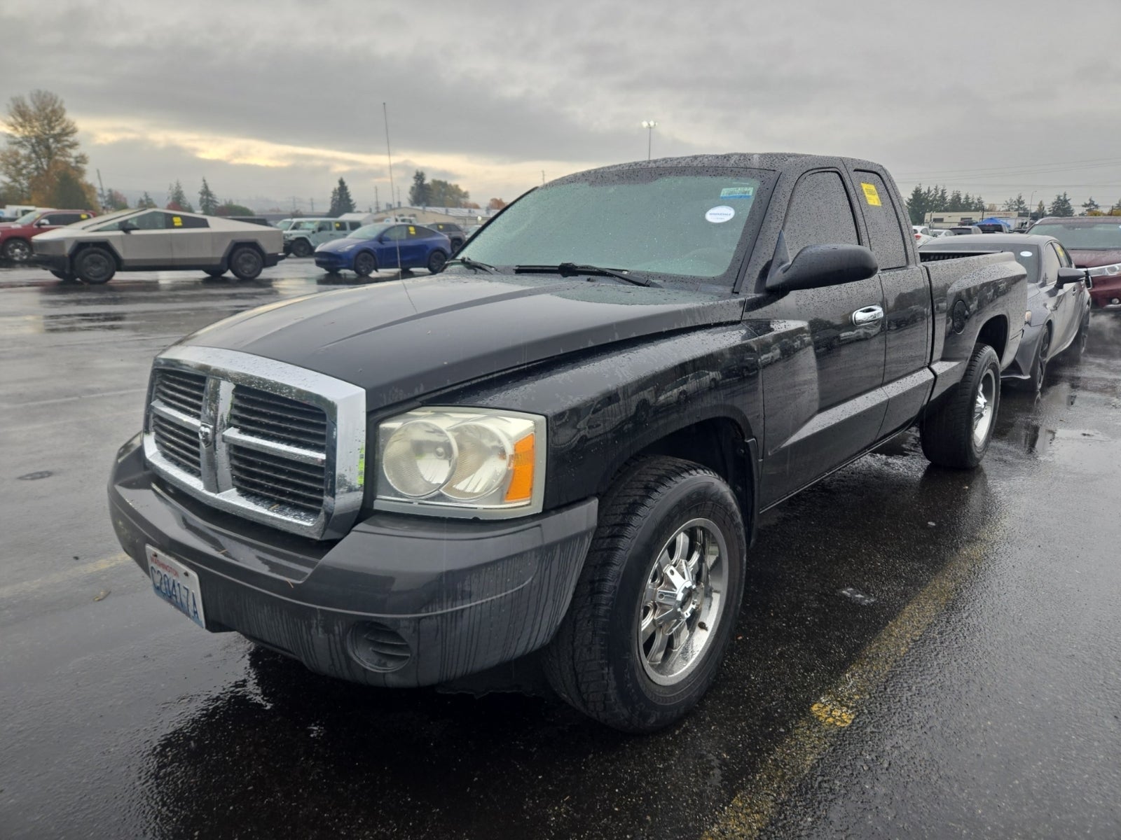 2007 Dodge Dakota 2WD Club Cab 131" ST
