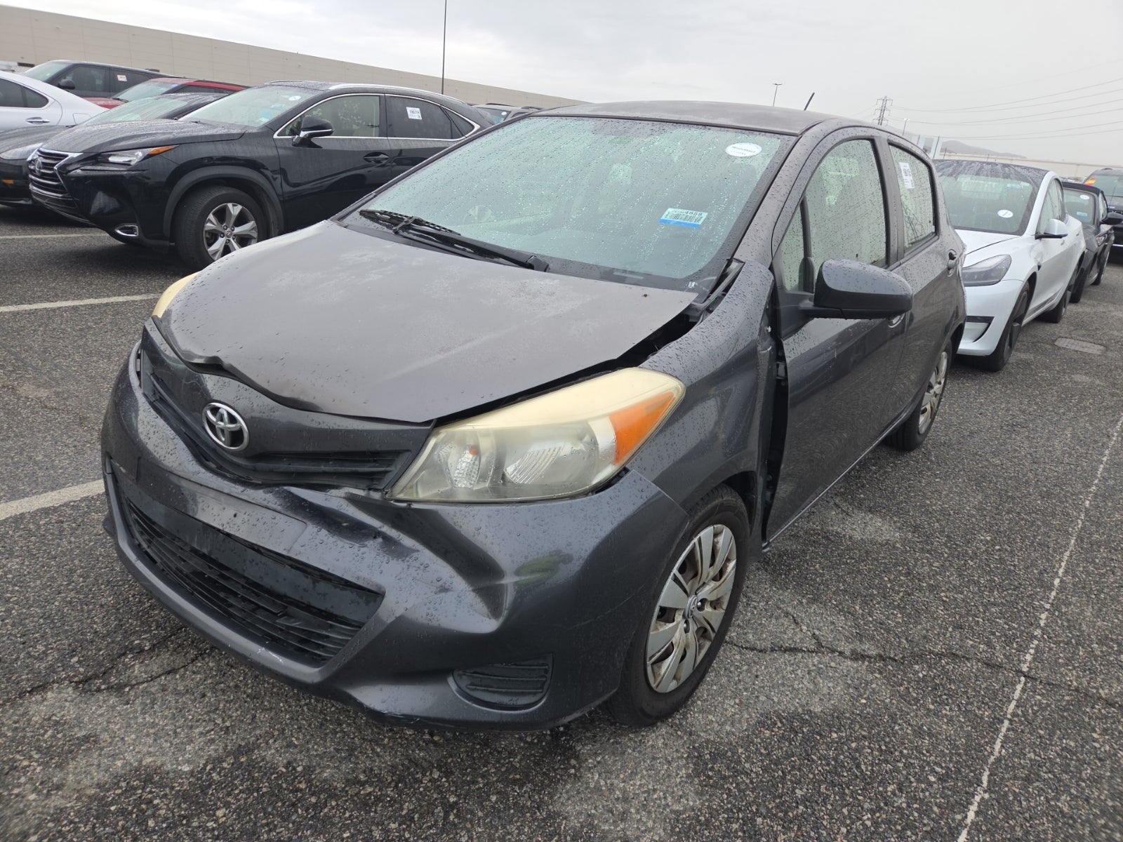 2012 Toyota Yaris LE