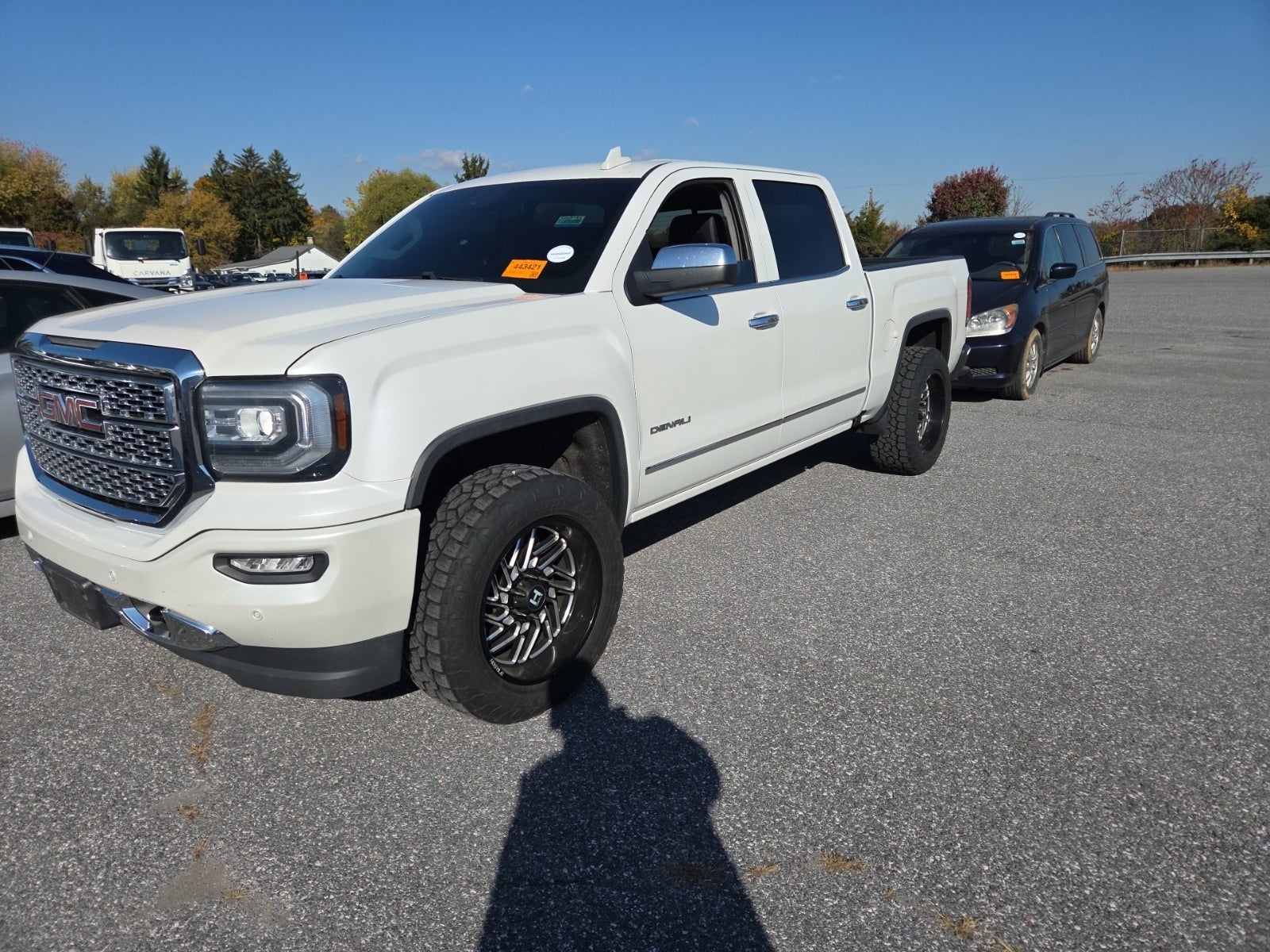 2016 GMC Sierra 1500 4WD Crew Cab 143.5" Denali