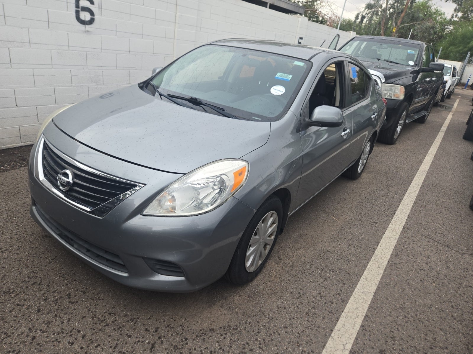 2013 Nissan Versa SV