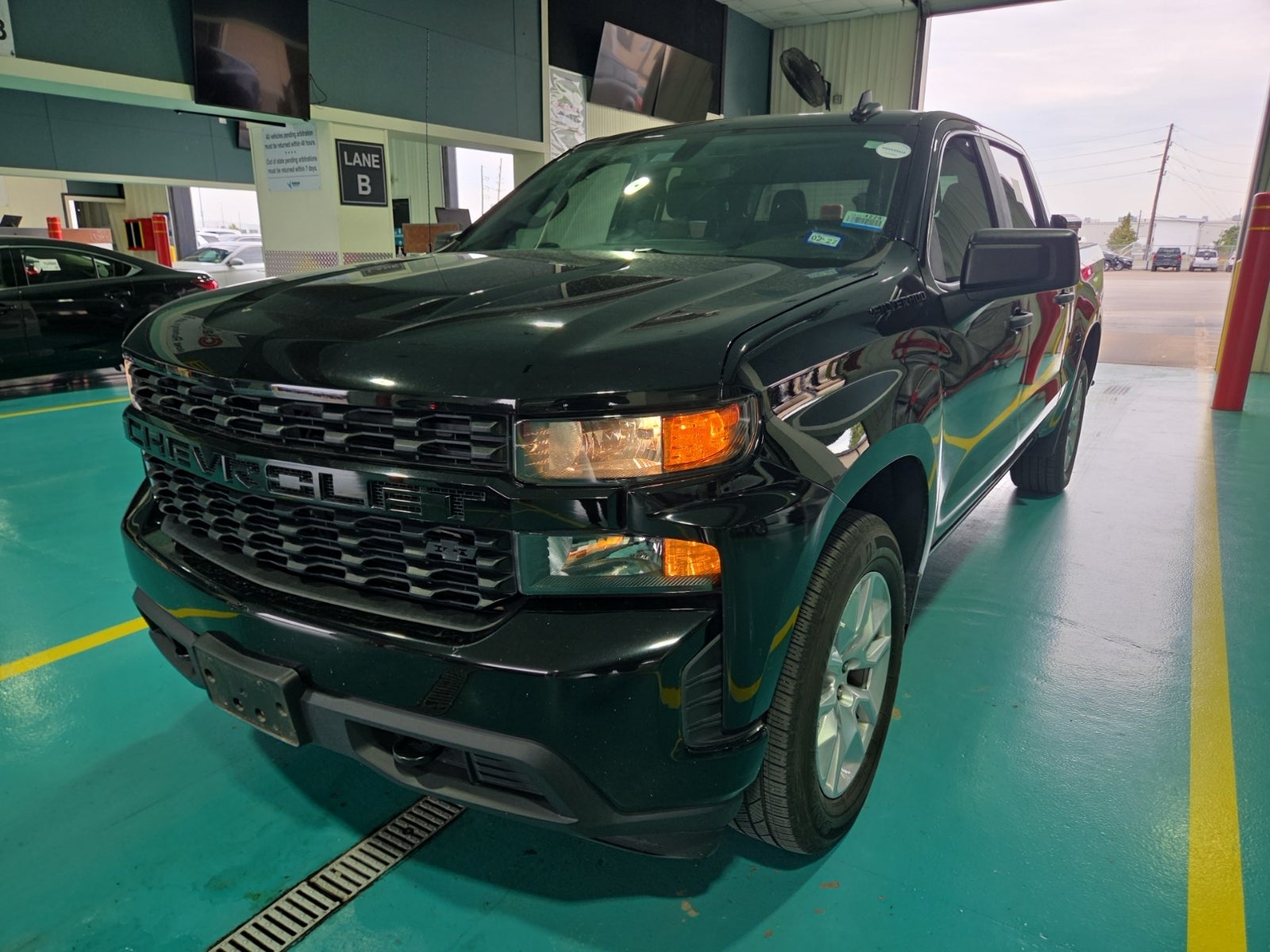 2022 Chevrolet Silverado 1500 LTD 2WD Crew Cab 147" Custom