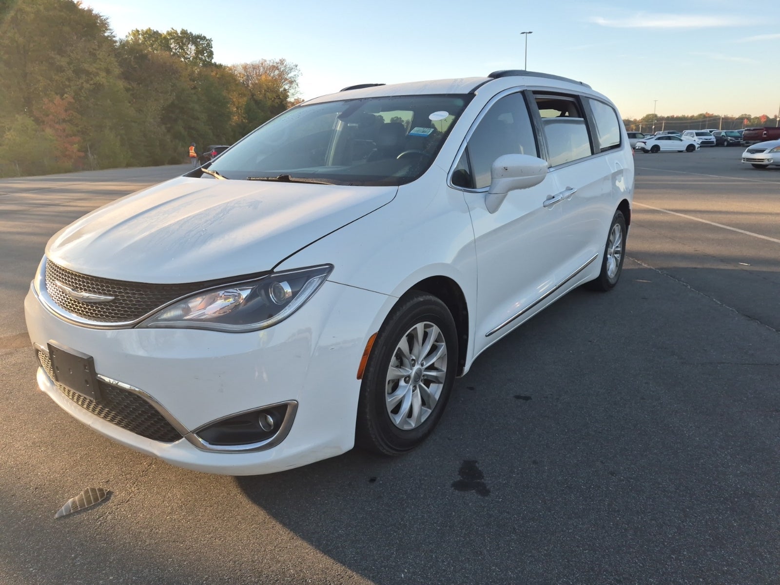 2017 Chrysler Pacifica Touring-L