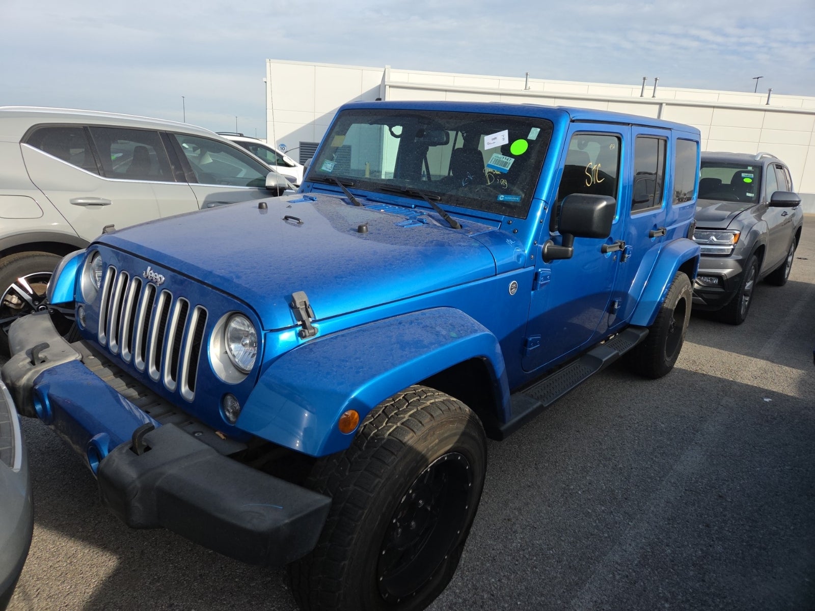 2016 Jeep Wrangler Unlimited Sahara