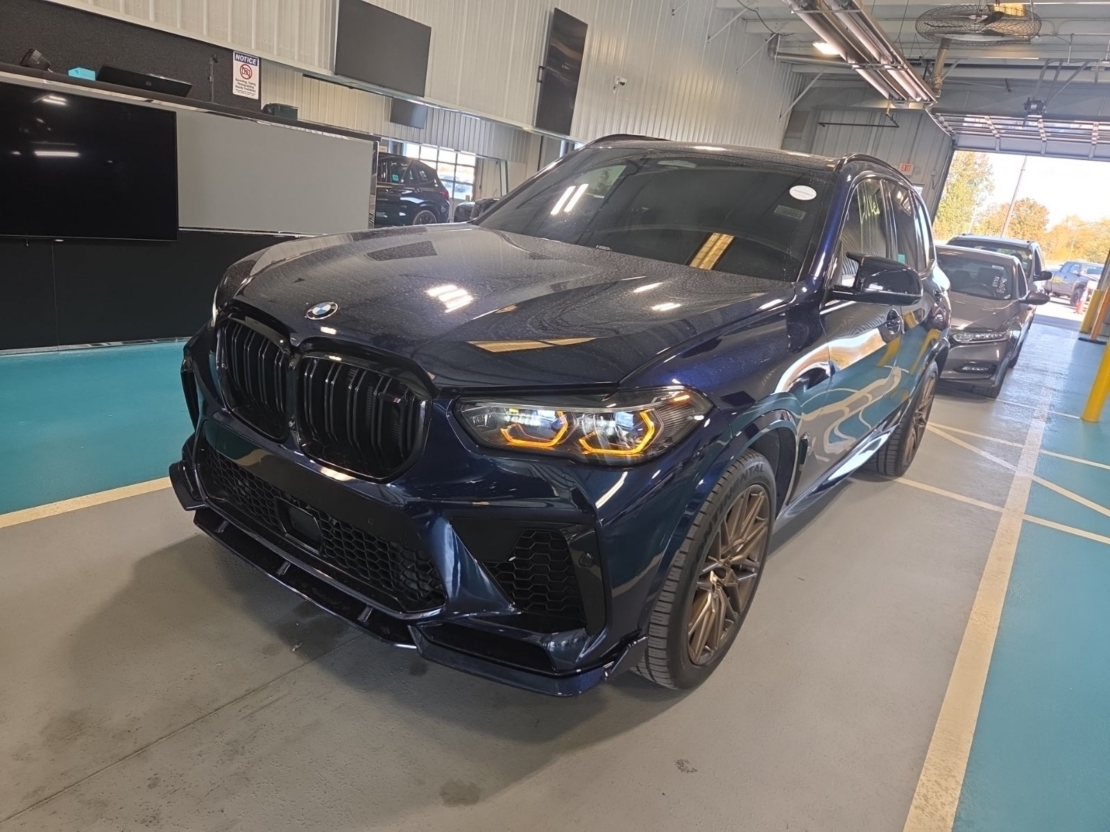 2022 BMW X5 M Base