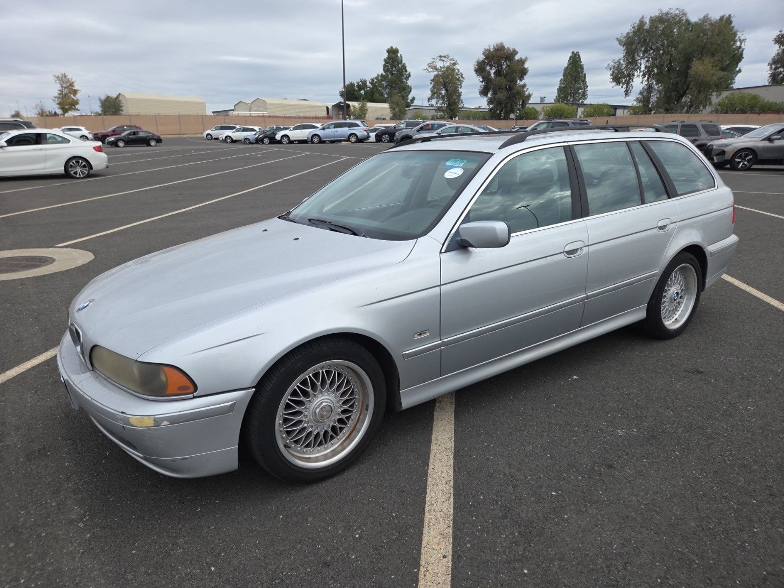 2001 BMW 525ia 525iat