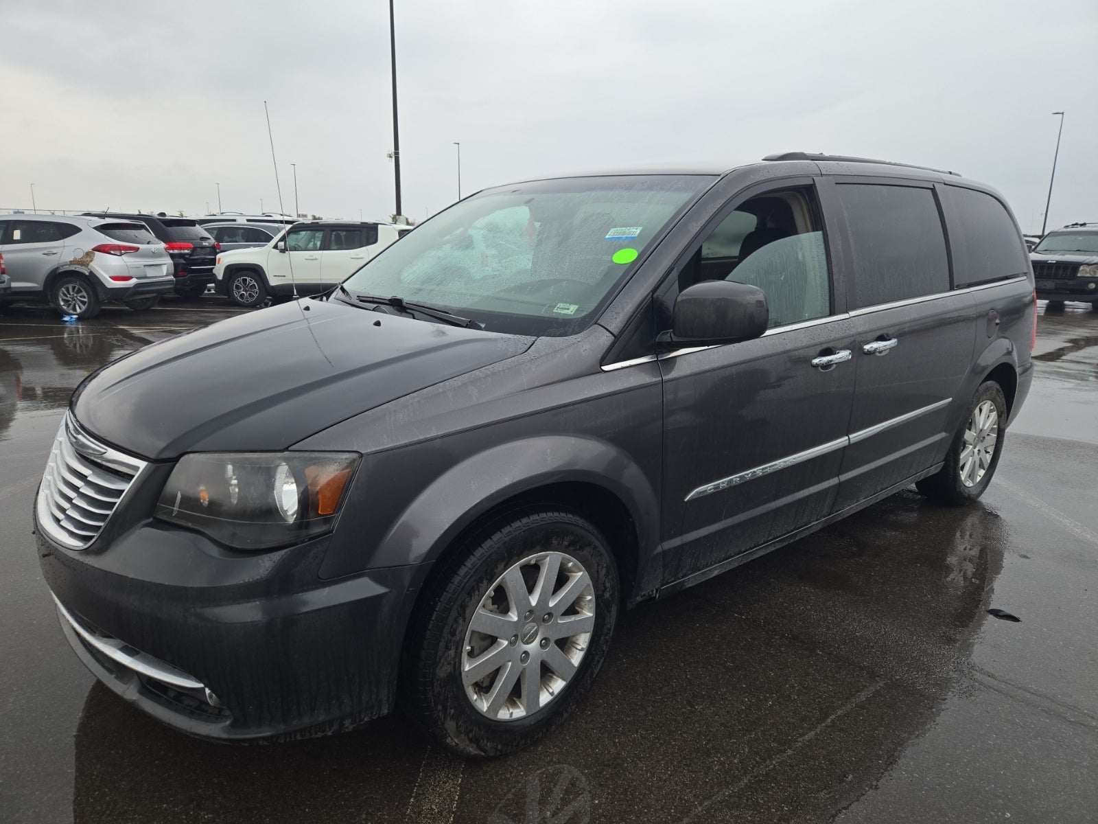 2016 Chrysler Town & Country Touring