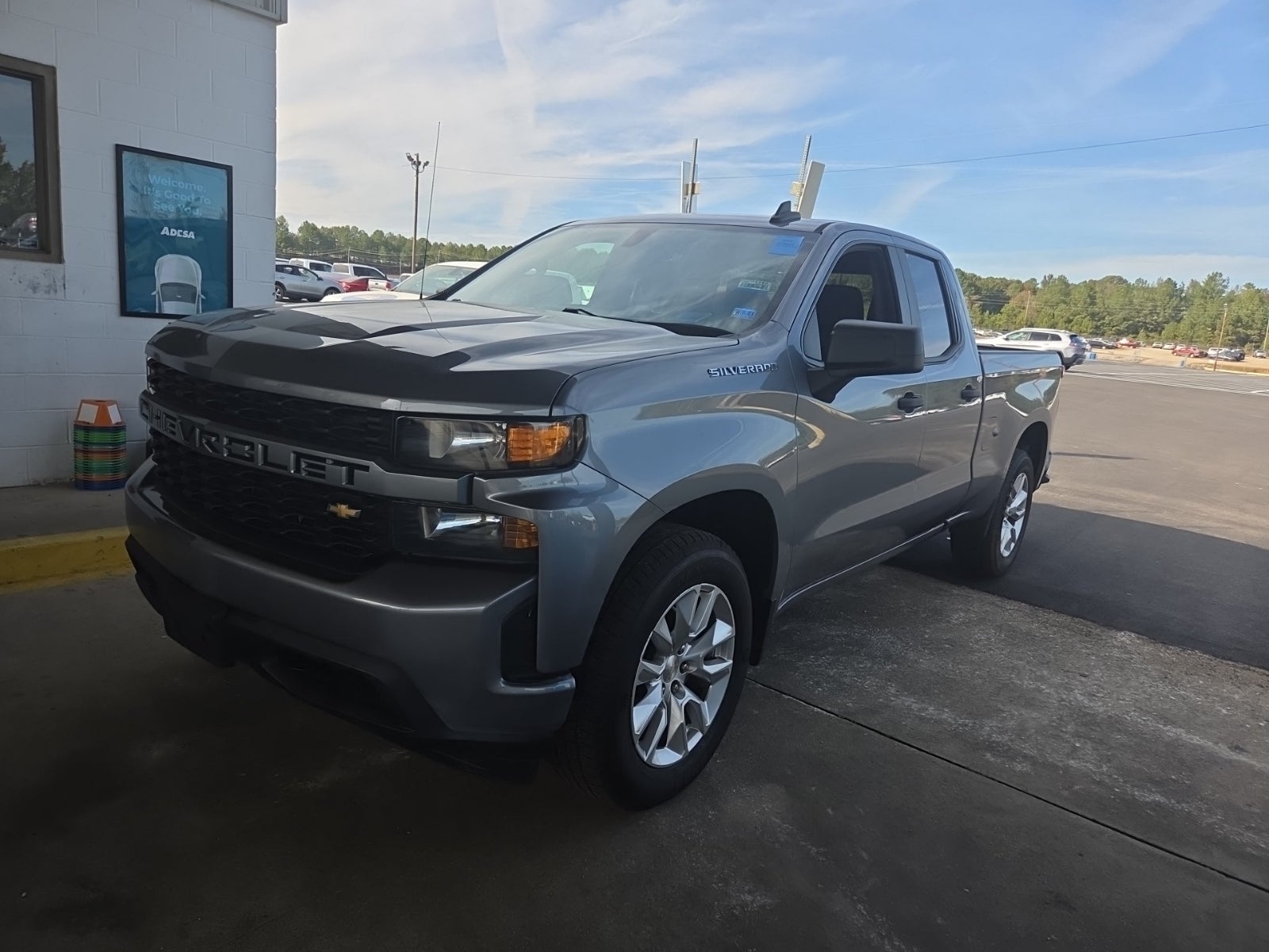2020 Chevrolet Silverado 1500 2WD Double Cab 147" Custom