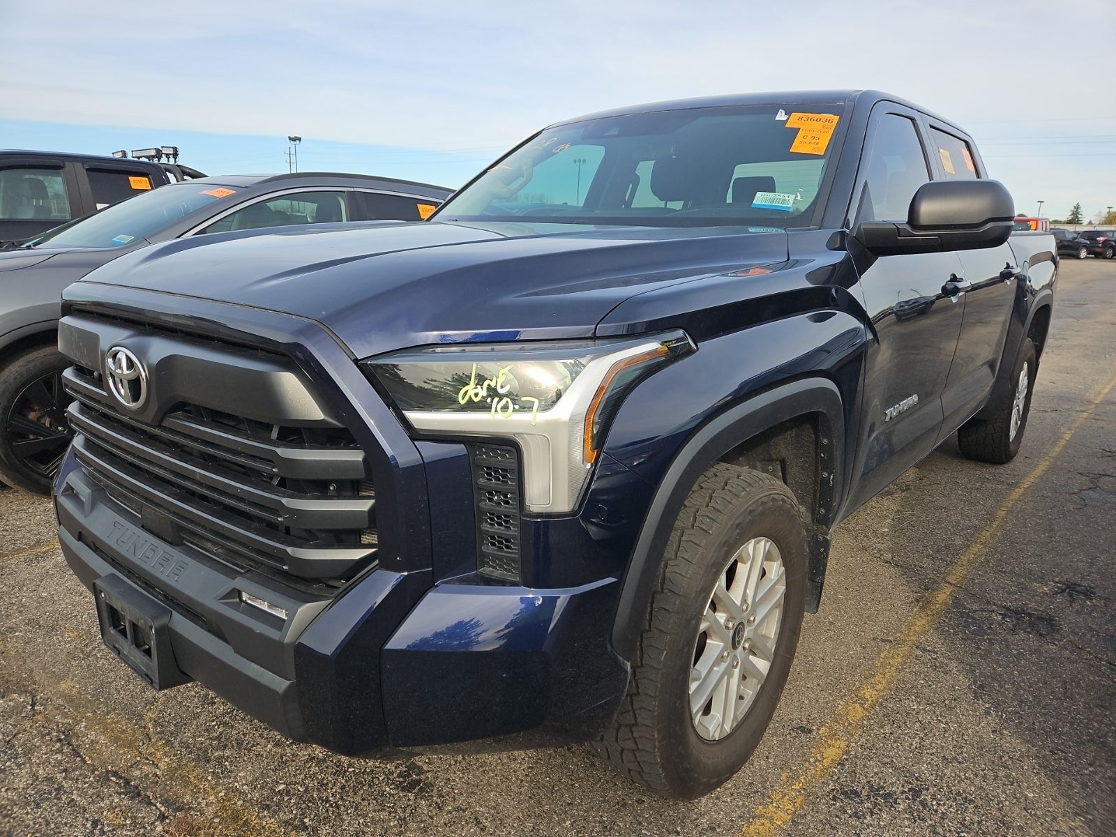 2022 Toyota Tundra 4x4 Crewmax SR