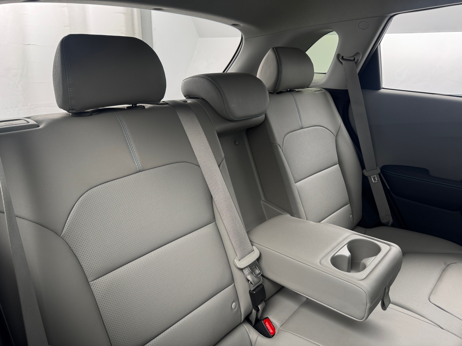 Thumbnail: 2020 Kia Niro - 6