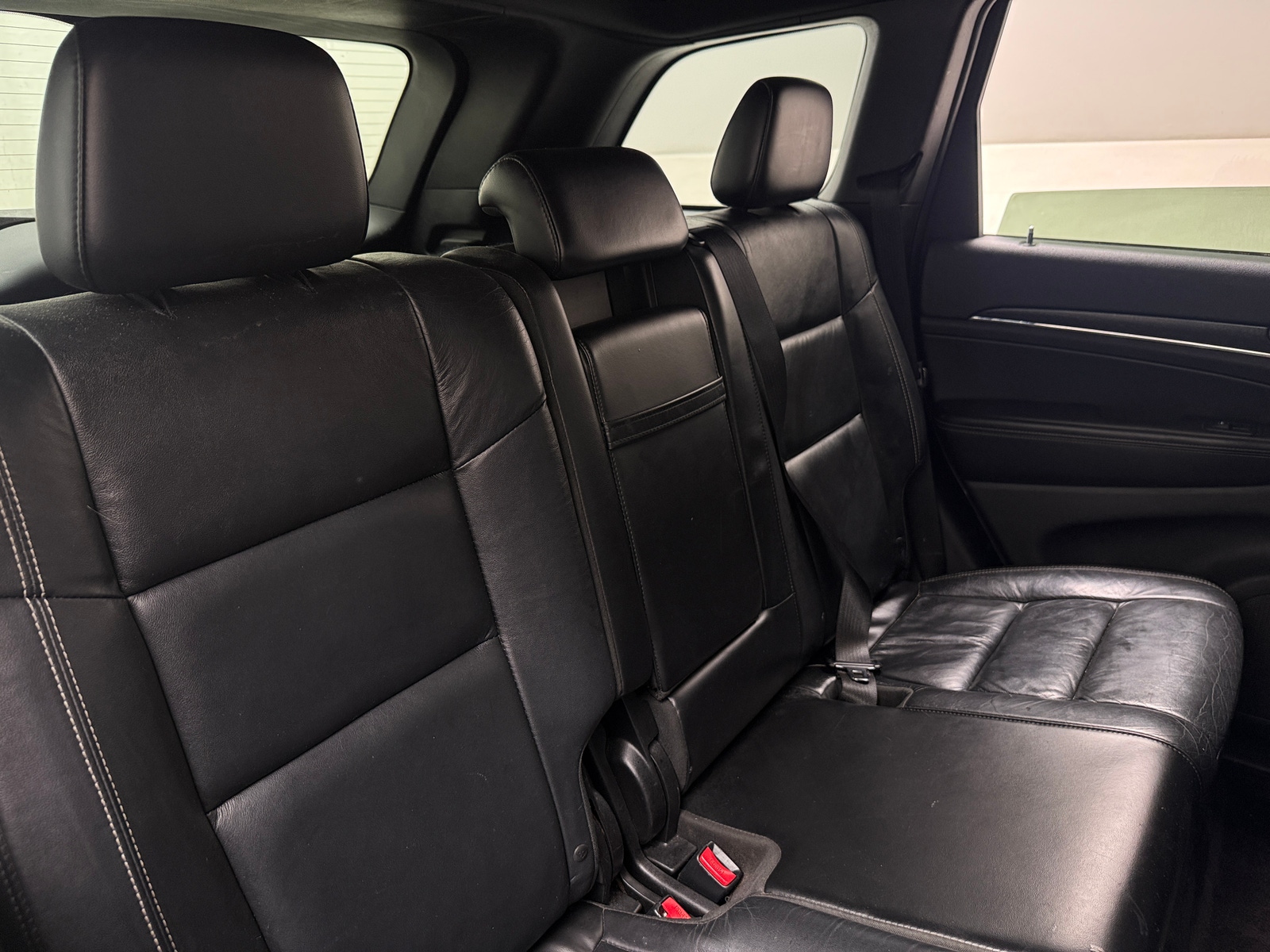 Thumbnail: 2017 Jeep Grand Cherokee - 6