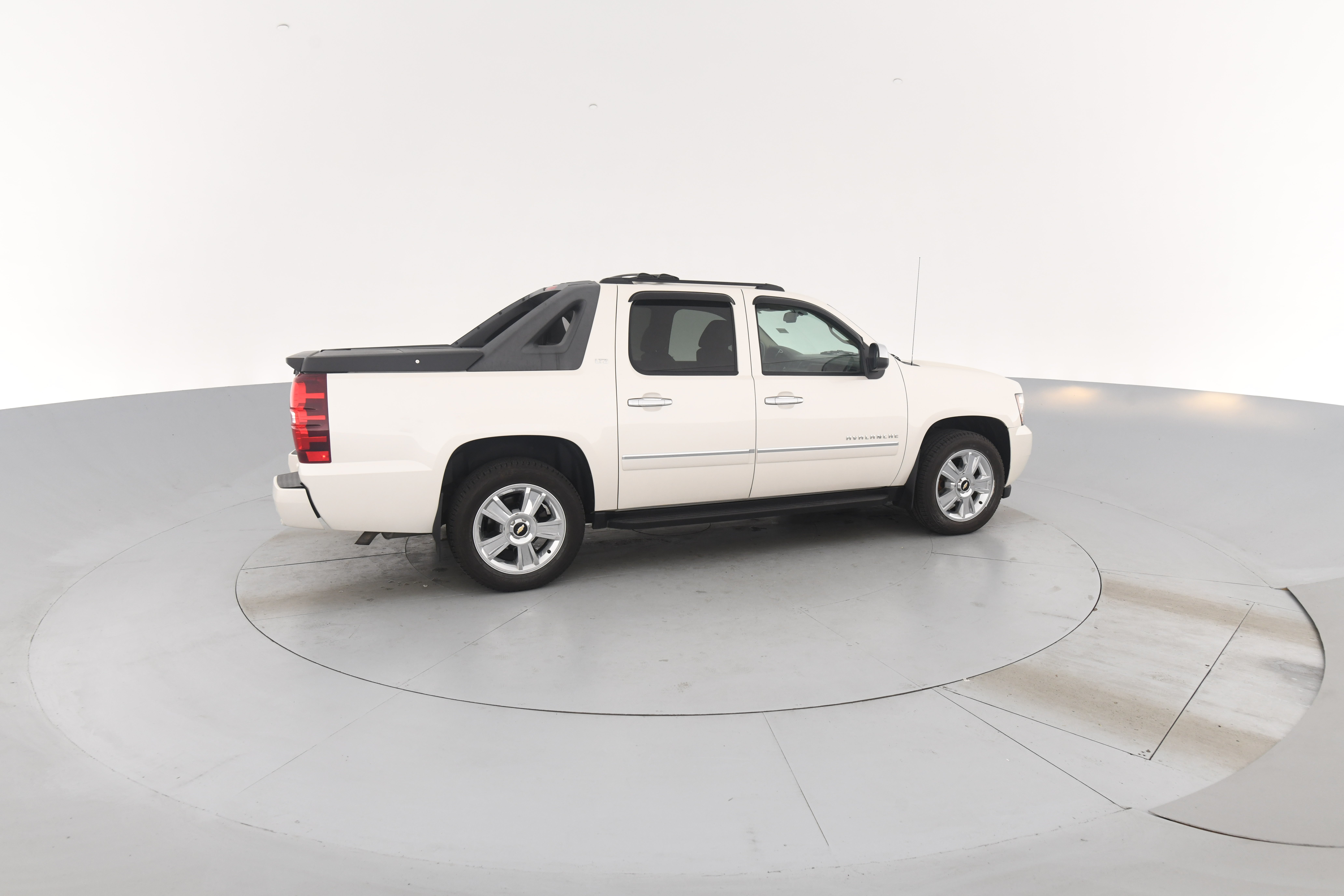 2010 Chevrolet Avalanche | Carvana