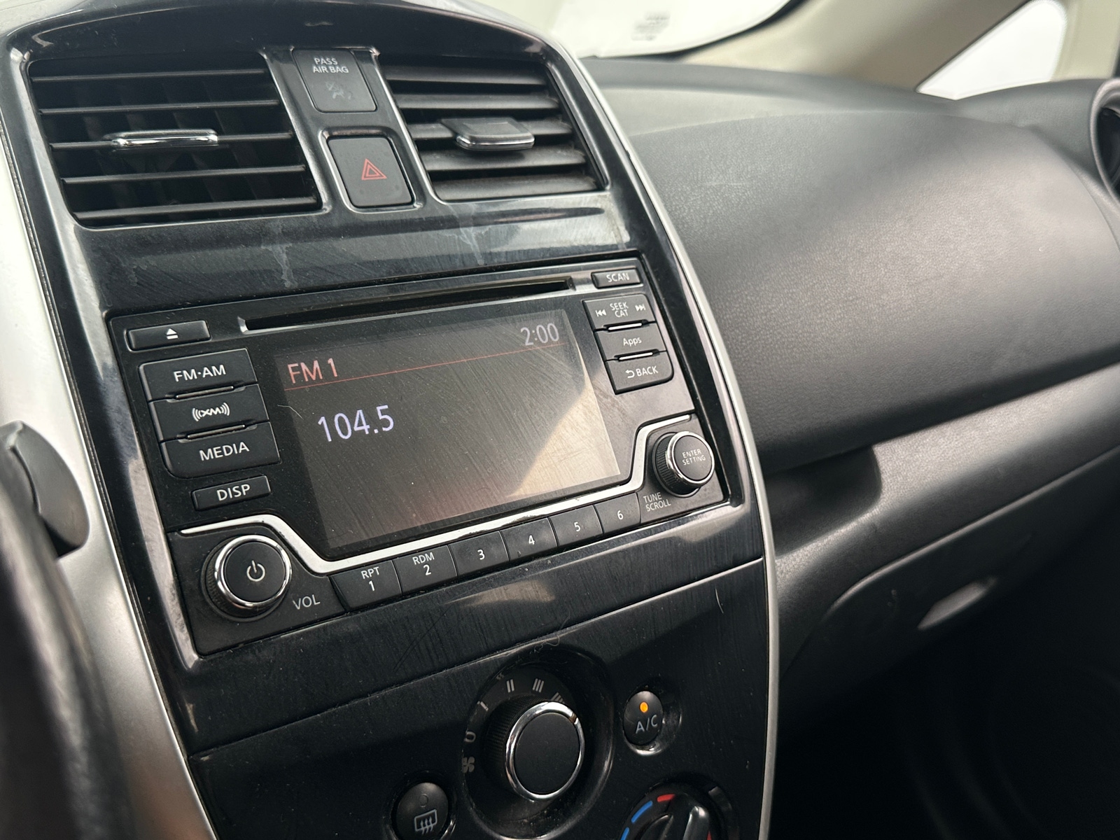 Thumbnail: 2016 Nissan Versa Note - 4